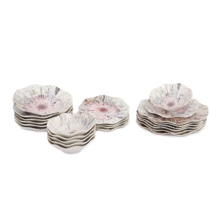 24-częściowy zestaw obiadowy, wielobarwny, porcelana