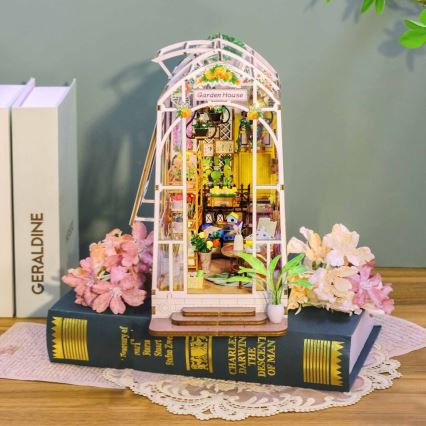 2Kids Toys - Miniatura domku Ogródek 2xAAA