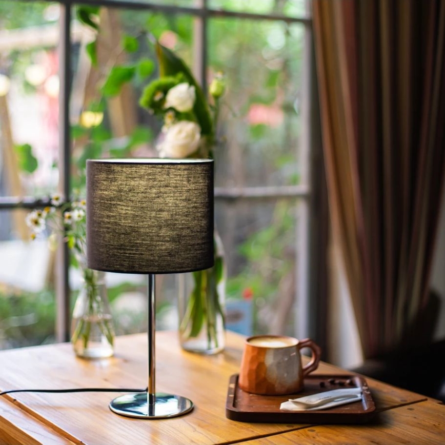 Aigostar - Lampa stołowa 1xE14/40W/230V czarna