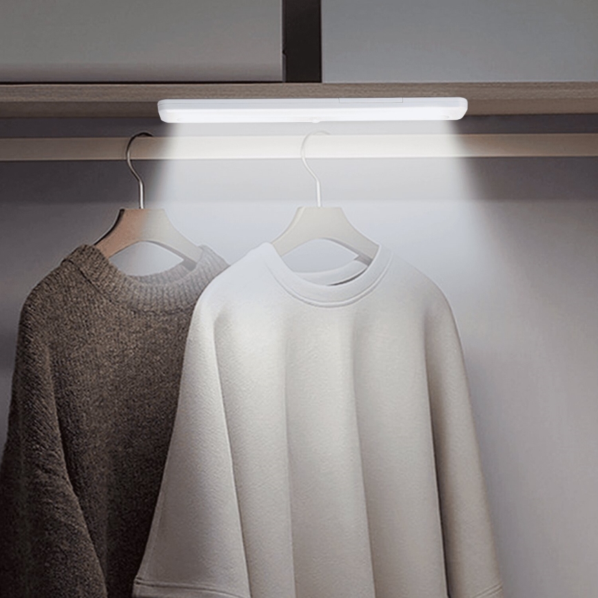 Aigostar - LED Oświetlenie szafy z czujnikiem ruchu LED/1,5W/3xAA 6500K