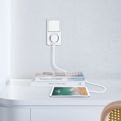 Aigostar - Włącznik domowy 1P z gniazdem 1x10A/250V SCHUKO