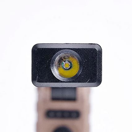 LED Ściemnialna akumulatorowa robocze latarka z funkcją power banku LED/4W/5V IPX4 600 błyszcz. 2000 mAh