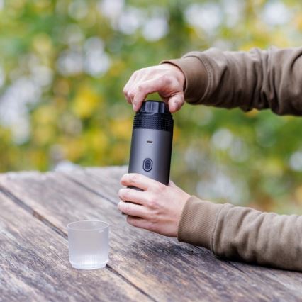 Aligator ACM002 - Podróżny ekspres do kawy z wbudowanym akumulatorem PortaCaffé 3w1 72W/7500 mAh szary