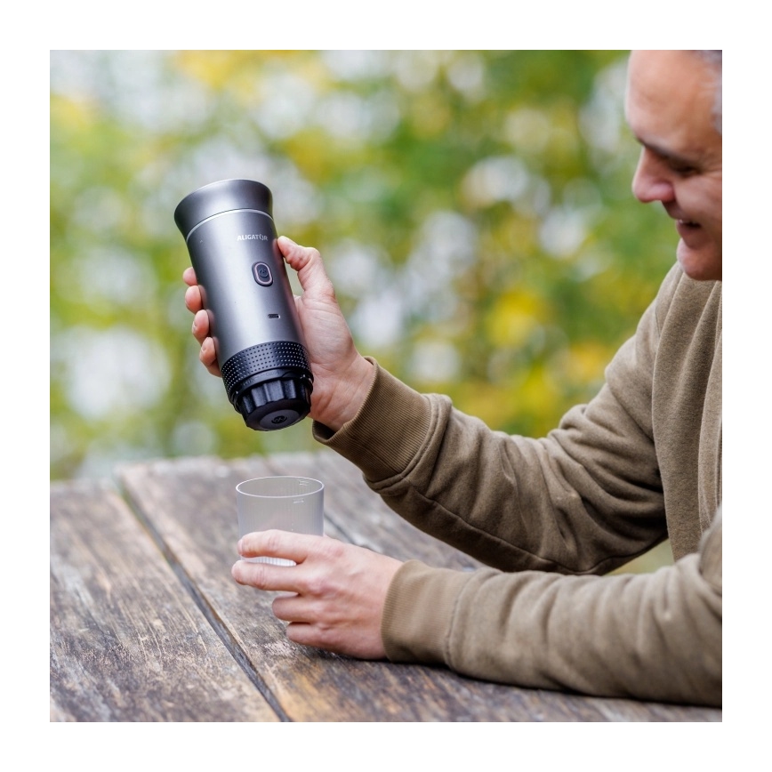 Aligator ACM002 - Podróżny ekspres do kawy z wbudowanym akumulatorem PortaCaffé 3w1 72W/7500 mAh szary