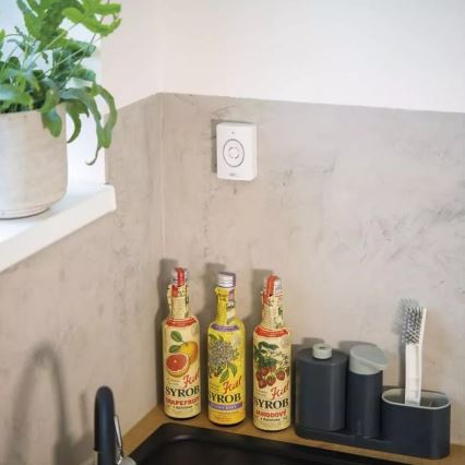 Bezprzewodowy dzwonek wideo z czujnikiem ruchu GoSmart 12V 3xAA IP44 Wi-Fi Tuya