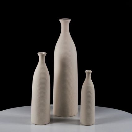 Biały ceramiczny wazon 25 cm