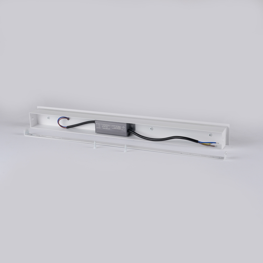 BRILAGI - LED zewnętrzny kinkiet LINEAR LED/8W/230V 3000K IP65 30 cm biały CRI 90