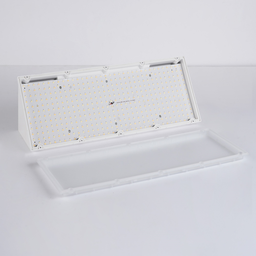 Brilagi - Zewnętrzny kinkiet LED TRIANGLE/42W/230V 45 cm biały IP65