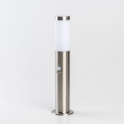BRILAGI - Lampa zewnętrzna ELIA z czujnikiem ruchu, 1xE27/20W/230V, IP44, 50 cm, matowy chrom