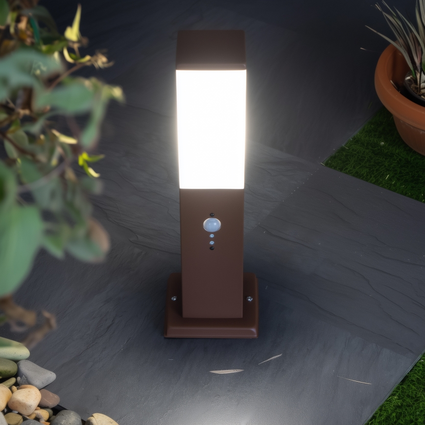 Brilagi - Lampa zewnętrzna z czujnikiem NOVA 1xE27/15W/230V 40 cm IP44 brązowa