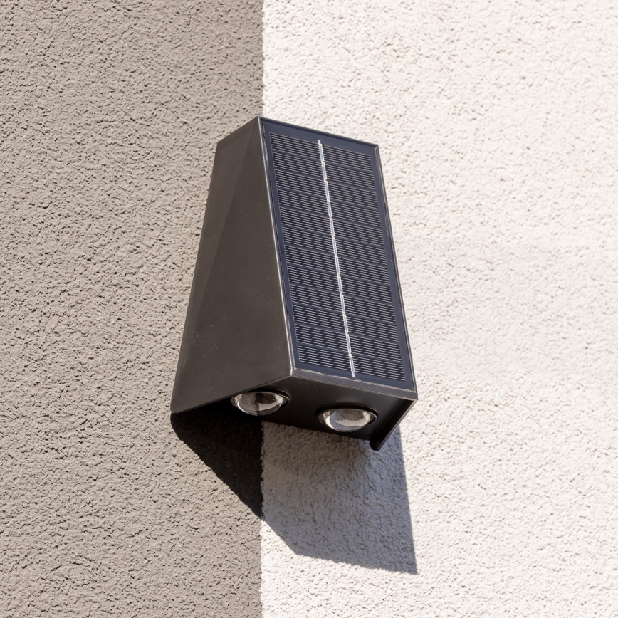 Brilagi - LED Kinkiet solarny PYRAMID LED/2W/3,2V 1300 mAh IP54
