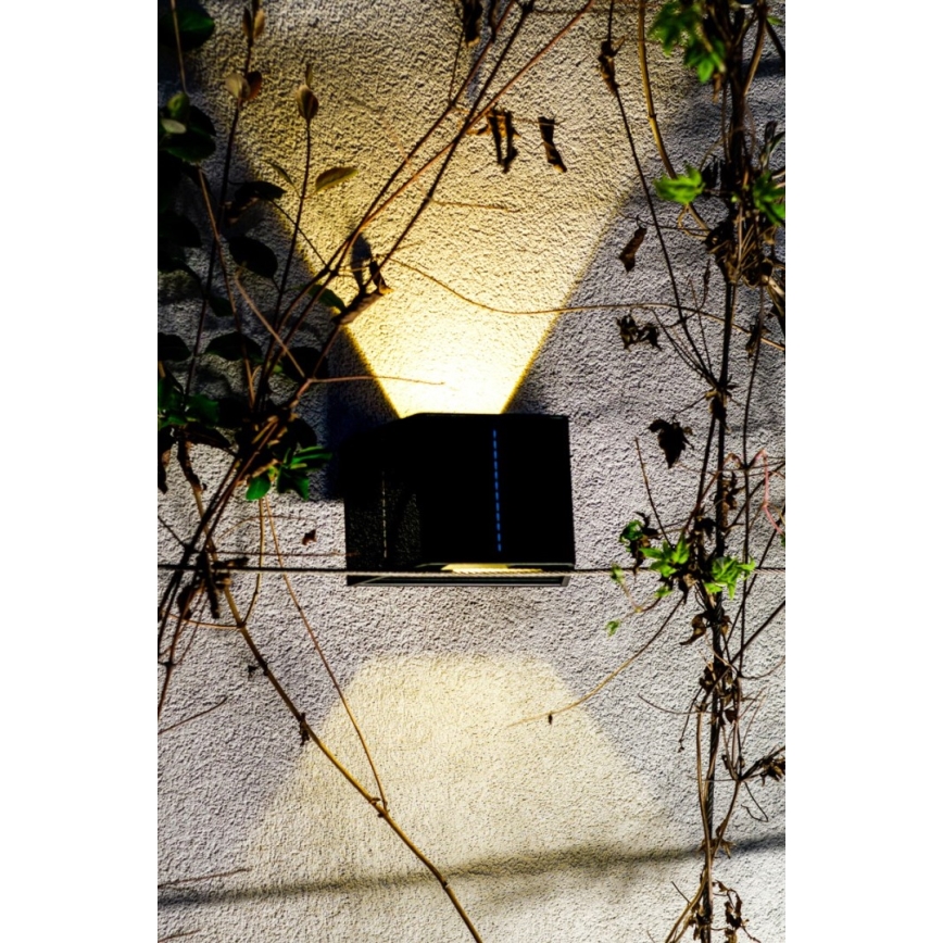 Brilagi - LED Kinkiet solarny SOLAR CUBE LED/2W/3,2V 1300 mAh IP54