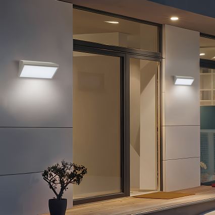 Brilagi - Kinkiet zewnętrzny LED z czujnikiem TRIANGLE LED/20W/230V szary IP65