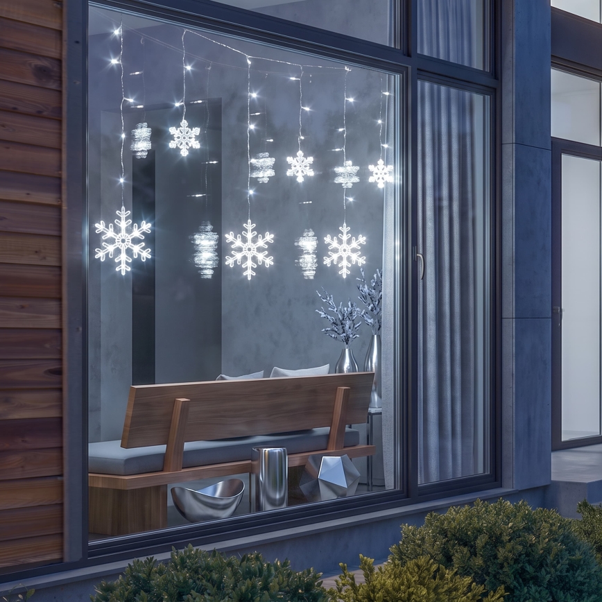 BRILAGI - LED kurtyna świąteczna 77xLED/3xAA/USB 3,8m płatki śniegu zimna biała