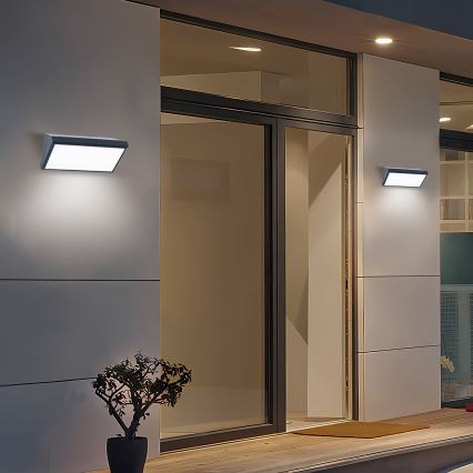 Brilagi - ściemnialny zewnętrzny kinkiet LED RGBW TRIANGLE 1xE27/15W/230V 2700-6500K IP65 antracyt