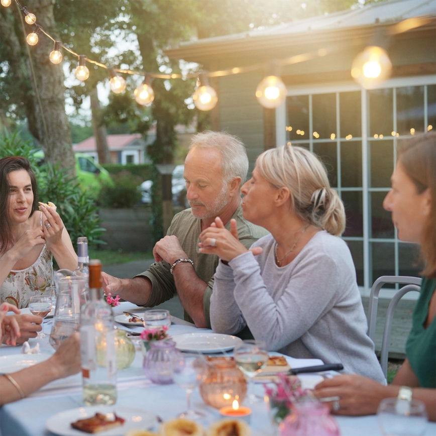 Brilagi - Zewnętrzna dekoracyjna girlanda LED 25xE12/0,36W/24V 20m czarna IP44 ciepła biała