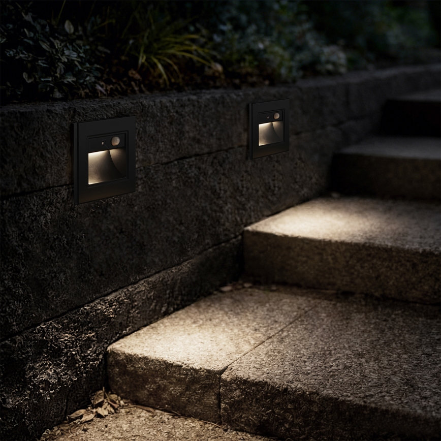 Brilagi - Oprawa schodowa LED z czujnikiem STEP LIGHT LED/1,5W/230V IP44 czarna