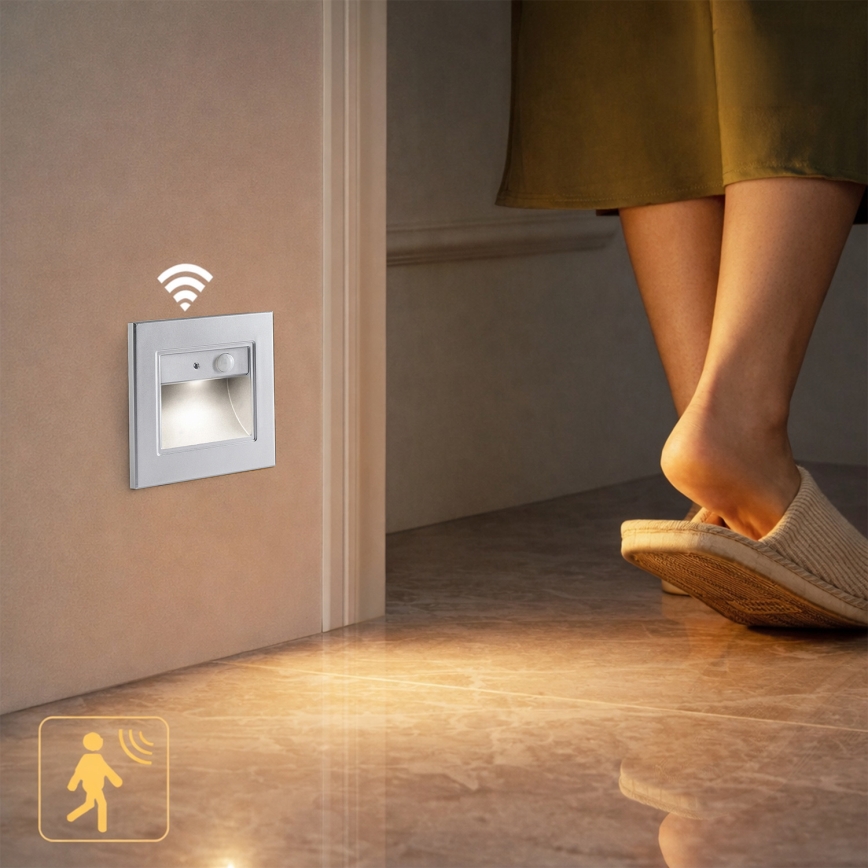 Brilagi - LED oprawa schodowa z czujnikiem STEP LIGHT LED/1,5W/230V IP44 srebrna