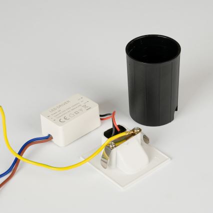 Brilagi - Zewnętrzna wpuszczana oprawa STAIRDOT LED/2W/230V, biała, IP65, kwadratowa