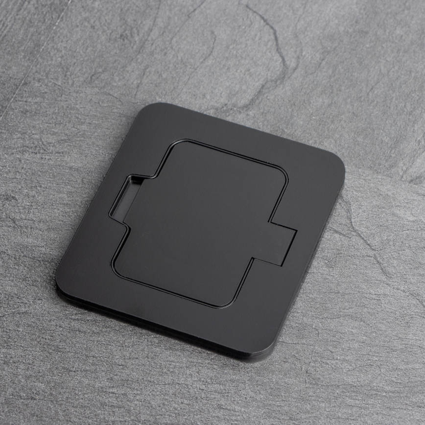 Brilagi - Zewnętrzne wpuszczane gniazdo podłogowe IP55, czarne, prostokątne