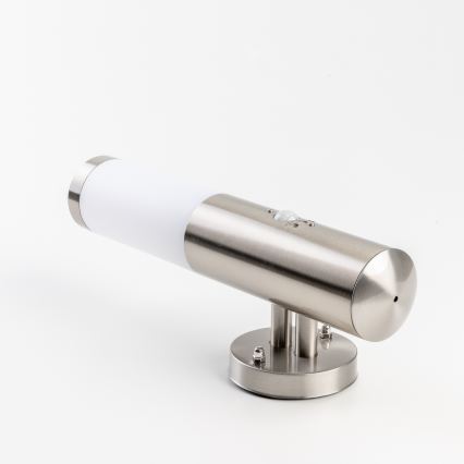 BRILAGI - Zewnętrzna lampa ścienna z czujnikiem ELIA 1xE27/20W/230V IP44 matowy chrom