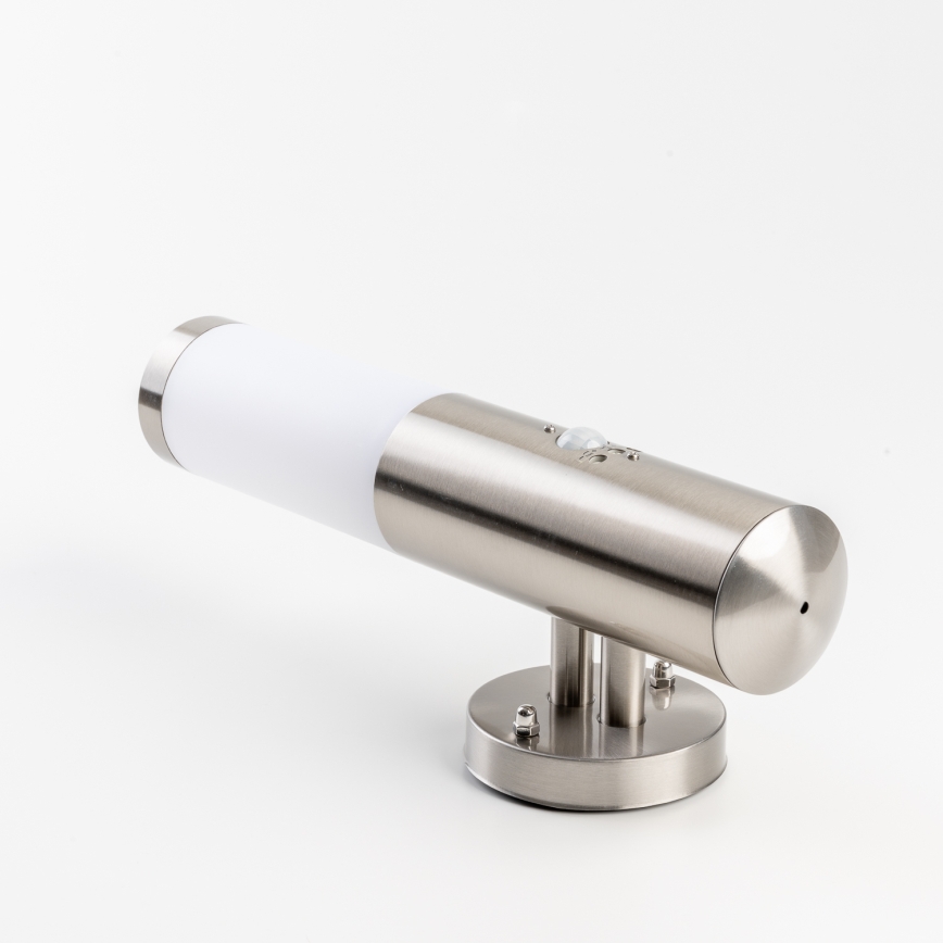 BRILAGI - Zewnętrzna lampa ścienna z czujnikiem ELIA 1xE27/20W/230V IP44 matowy chrom