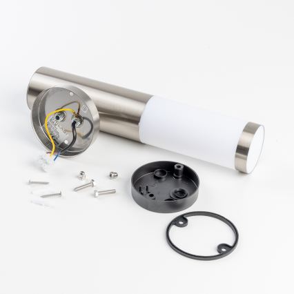 BRILAGI - Zewnętrzna lampa ścienna z czujnikiem ELIA 1xE27/20W/230V IP44 matowy chrom