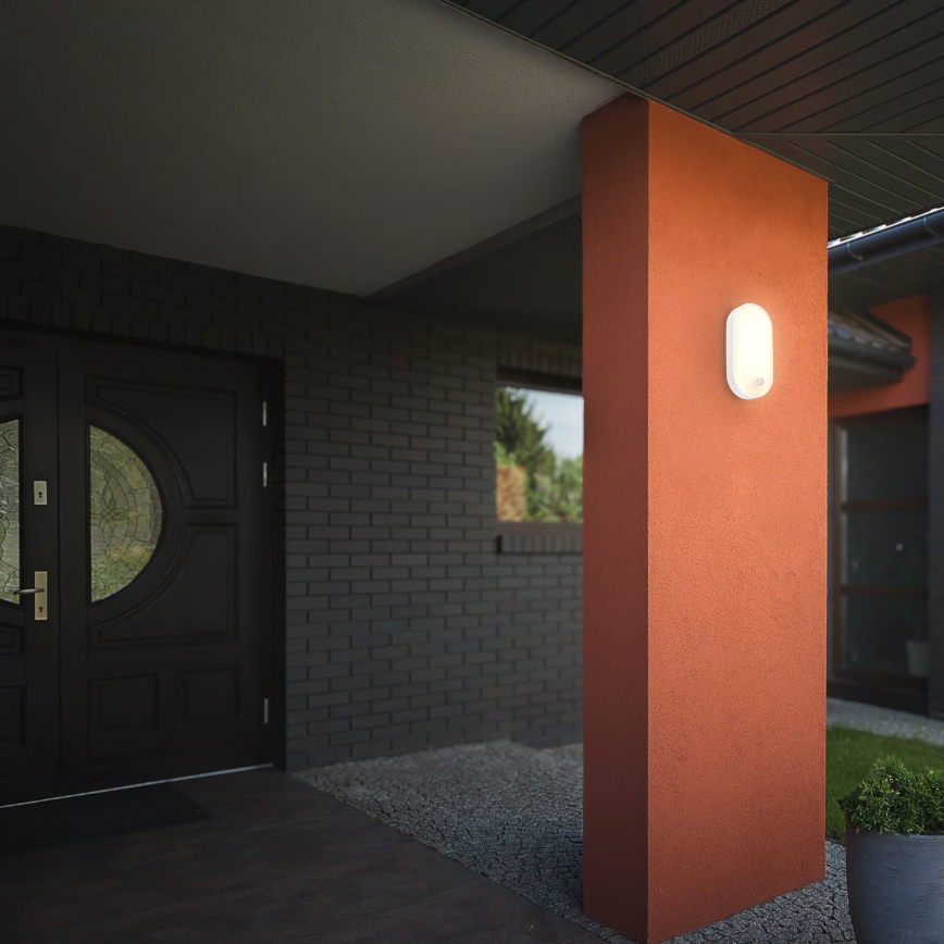 Brilo - zewnętrzny kinkiet LED z czujnikiem ruchu i zmierzchu RUCH LED/12W/230V IP65 biały