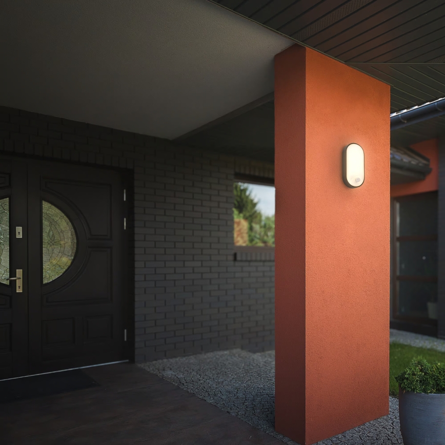 Brilo - Zewnętrzny kinkiet LED z czujnikiem ruchu i zmierzchu RUCH LED/12W/230V IP65 czarny