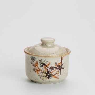 Ceramiczna cukiernica z wiekiem oset beżowy
