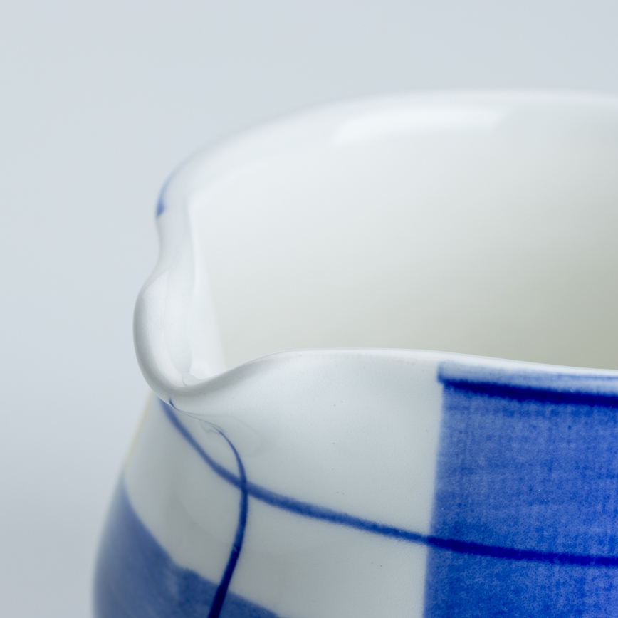 Ceramiczna sosjerka Alena niebieski biała