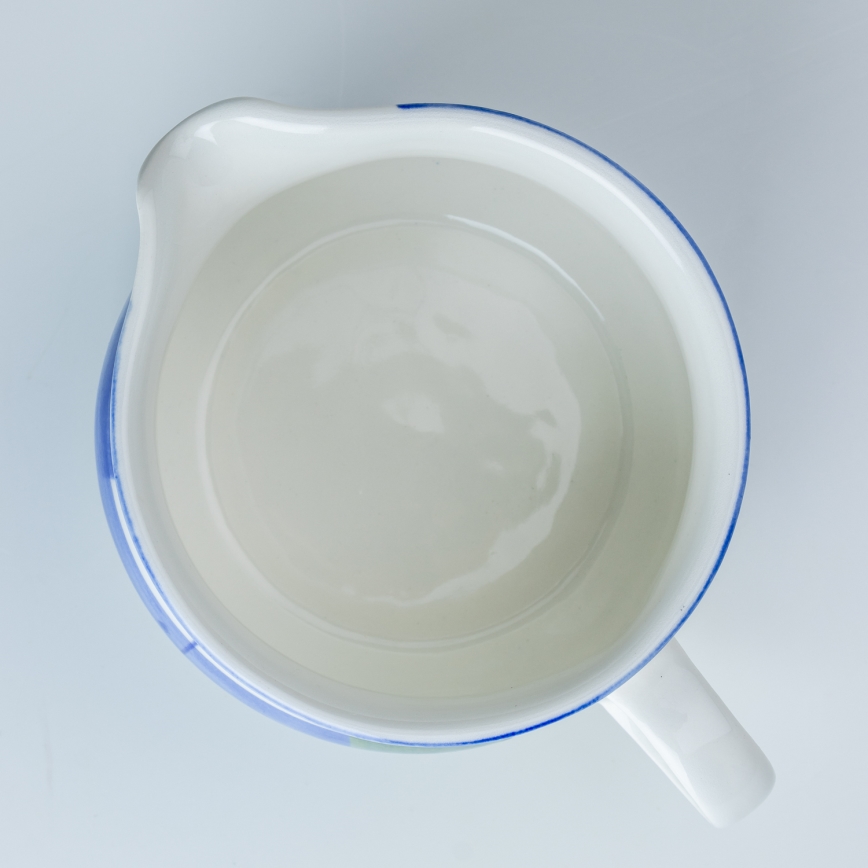 Ceramiczna sosjerka Alena niebieski biała