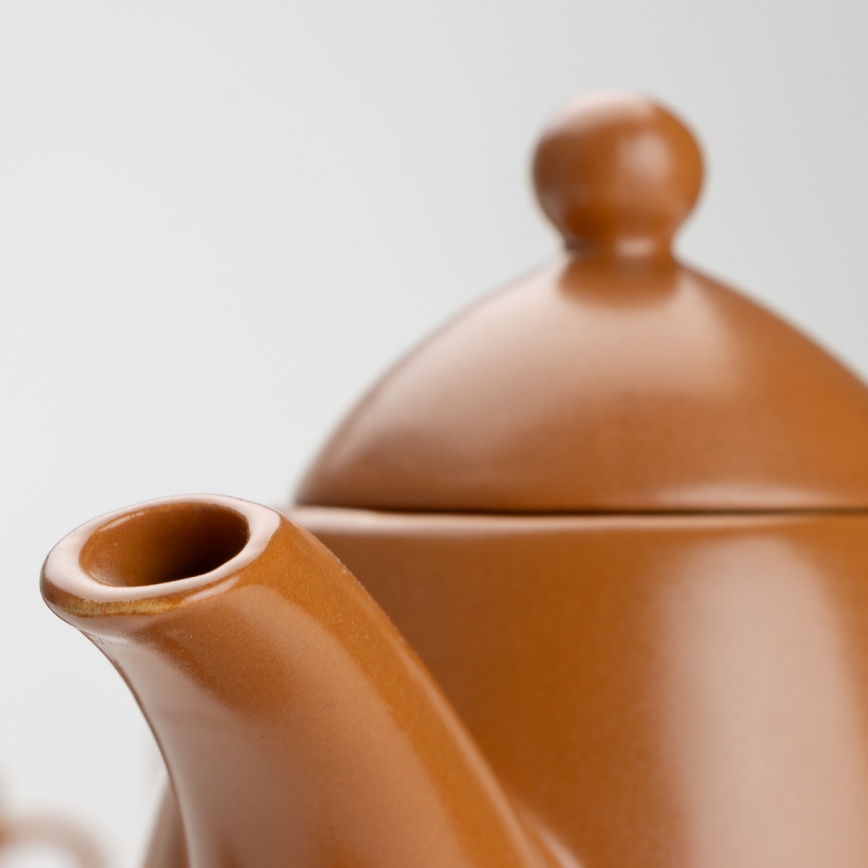 Ceramiczny zestaw do herbaty brązowy