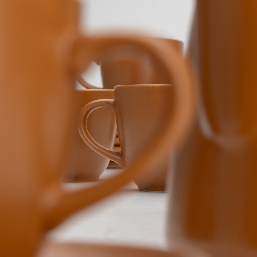 Ceramiczny zestaw do herbaty brązowy