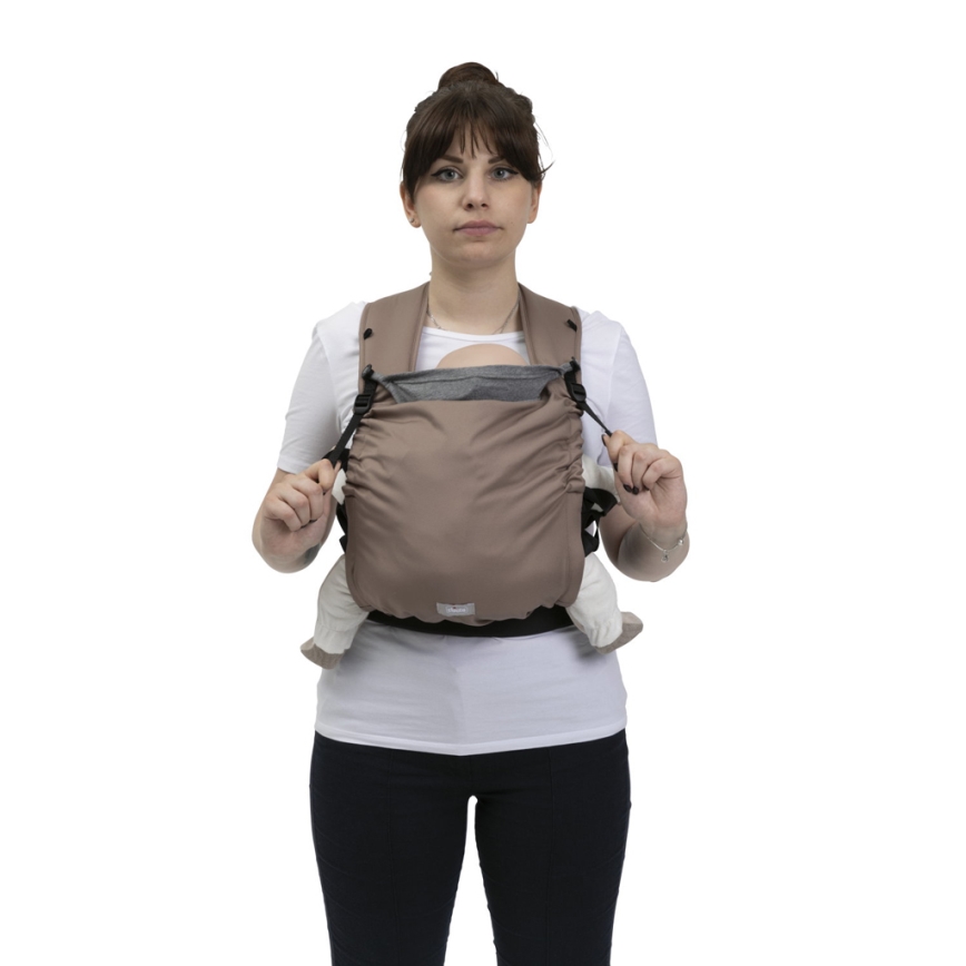 Chicco - Nosidełko dla dzieci SKIN FIT brązowe