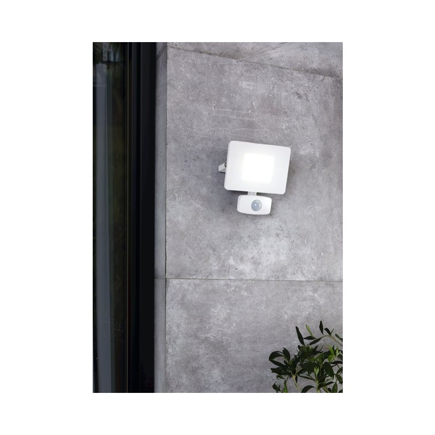 Eglo - LED reflektor z czujnikiem LED/20W/230V IP44