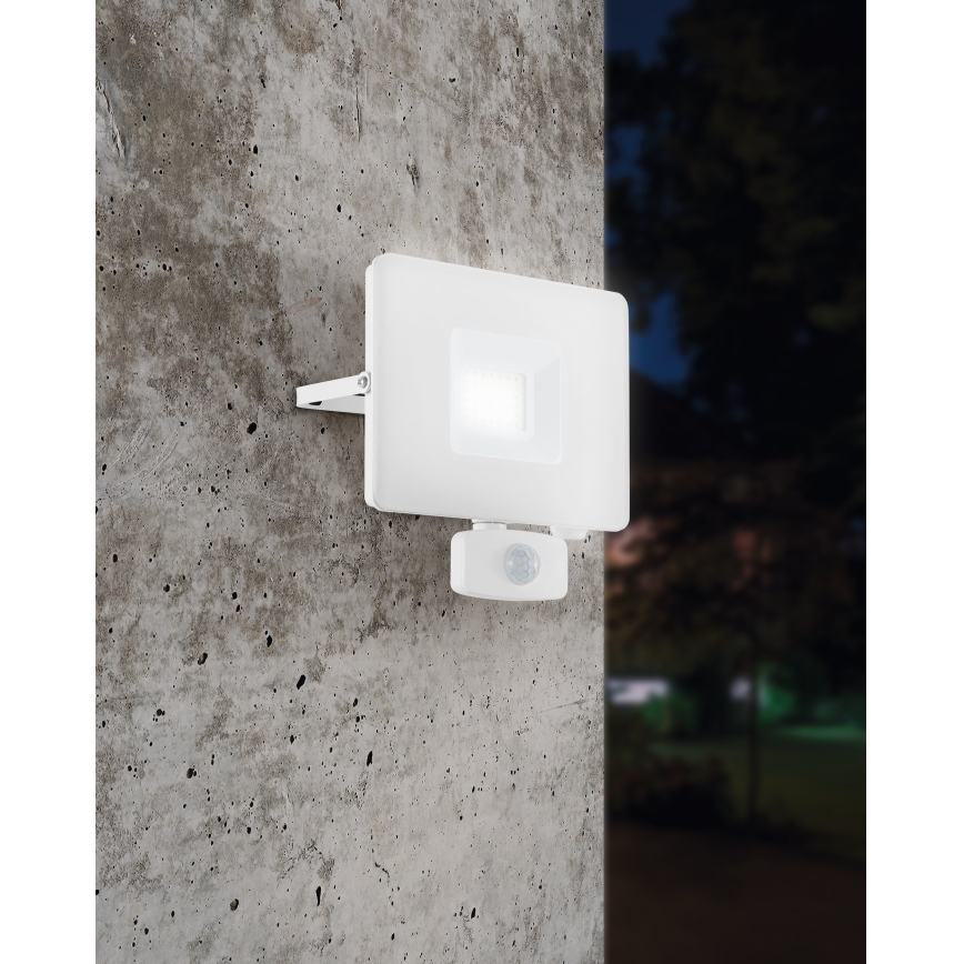 Eglo - LED reflektor z czujnikiem LED/30W/230V IP44