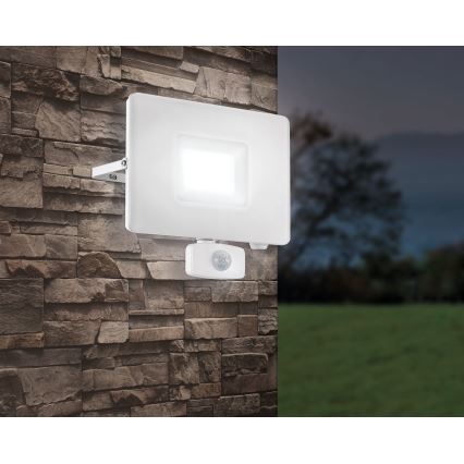 Eglo - LED reflektor z czujnikiem LED/50W/230V IP44