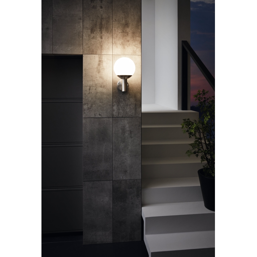Eglo - LED RGB ściemnialna zewnętrzna lampa ścienna E27/9W/230V 2700-6500K IP44