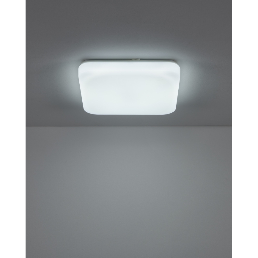 Eglo - Plafon łazienkowy LED/18W/230V 3000/4000/6000K 33x33 cm IP44