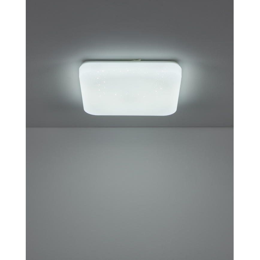 Eglo - Plafon LED do łazienki LED/18W/230V 3000/4000/6000K 33x33 cm IP44