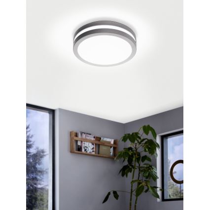 Eglo 97299 - Ściemnialna oprawa łazienkowa LED LOCANA-C LED/14W srebrna IP44
