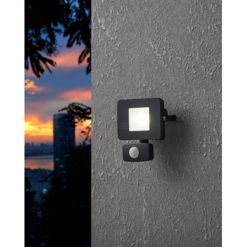 Eglo - LED Reflektor z czujnikiem LED/10W/230V