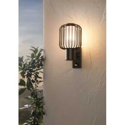 Eglo - Kinkiet zewnętrzny z czujnikiem 1xE27/28W/230V IP44