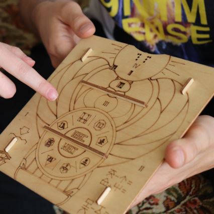 EscapeWelt - Drewniane puzzle Piramida