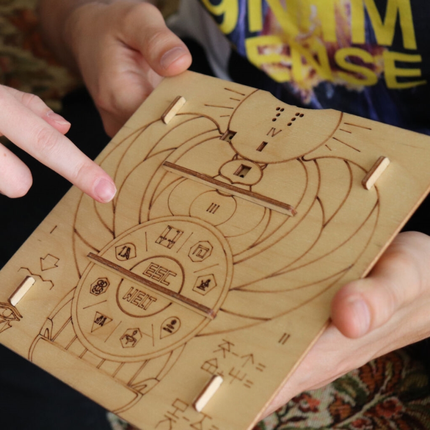 EscapeWelt - Drewniane puzzle Piramida
