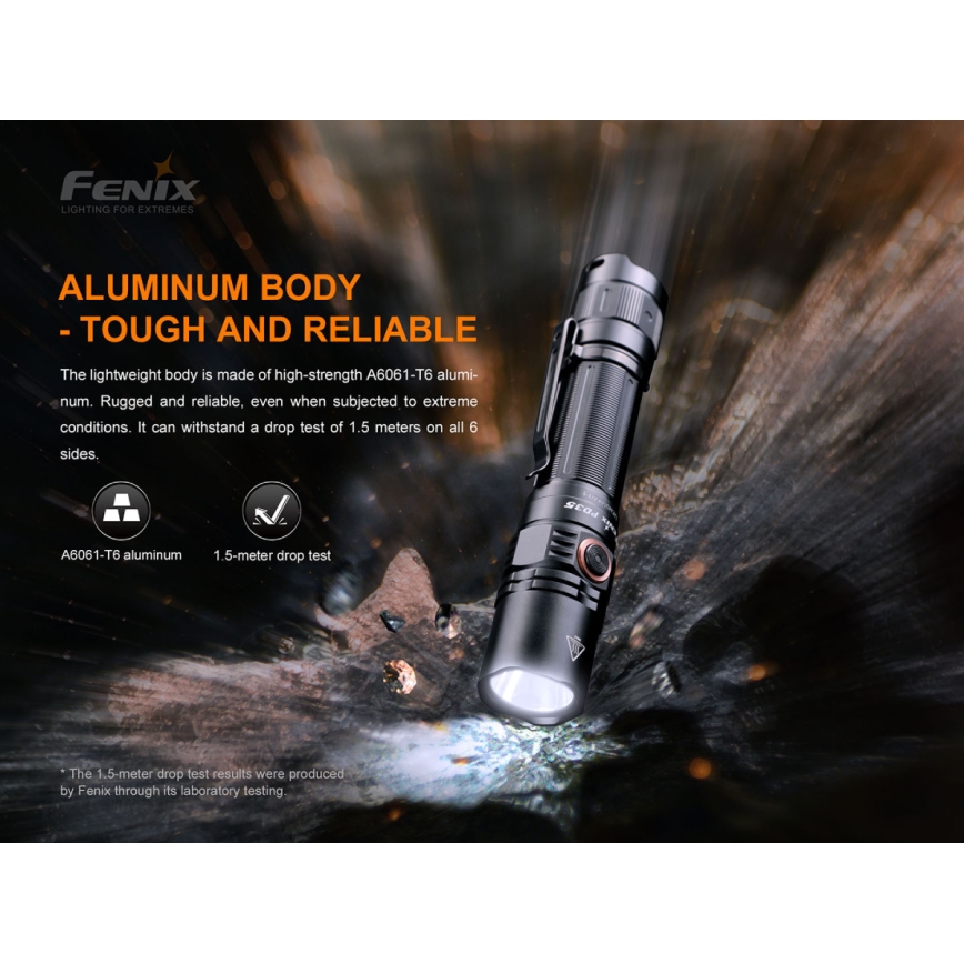 Fenix PD35V30 - LED Latarka akumulatorowa LED/USB/2xCR123A IP68 1700 błyszcz. 230 h 2600 mAh