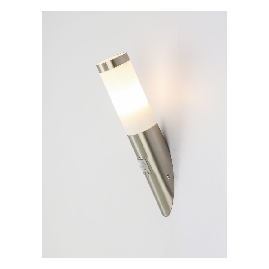 Globo - Kinkiet zewnętrzny z czuinikiem 1xE27/60W/230V