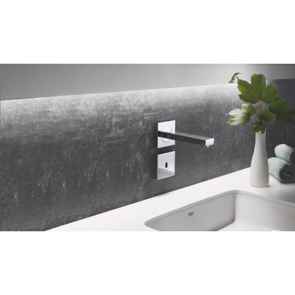 GROHE 36442000 - Bezdotykowa bateria elektroniczna EUROCUBE E, chrom błyszczący