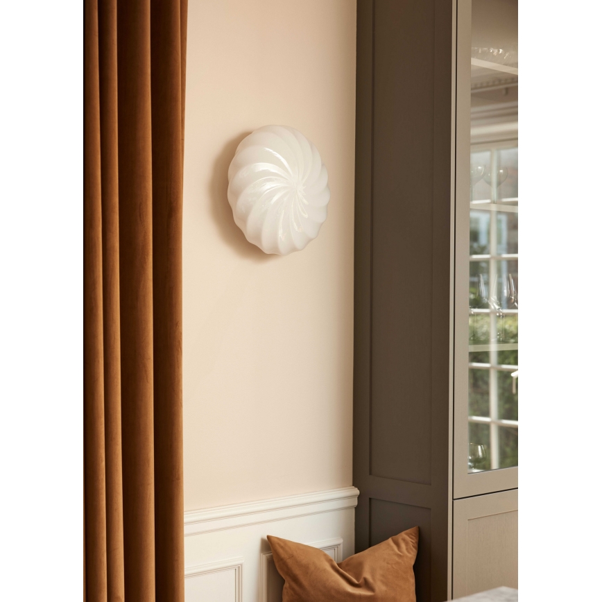 Halo Design 739547 - Kinkiet TWIST 3xG9/28W/230V, średnica 35 cm, biały/mosiądz